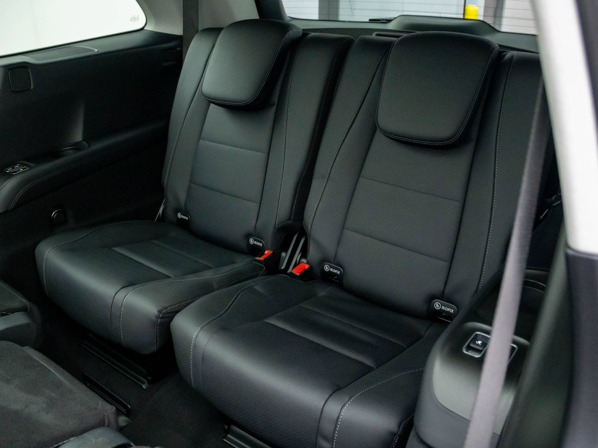 New 2026 Mercedes-Benz GLS 450 4MATIC image 19
