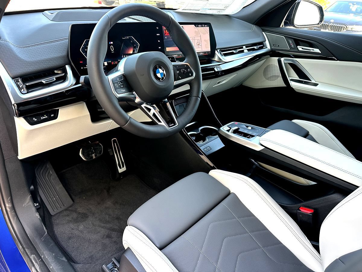 New 2026 BMW X2 xDrive28i w/ Technology Package AWD/4WD image 11