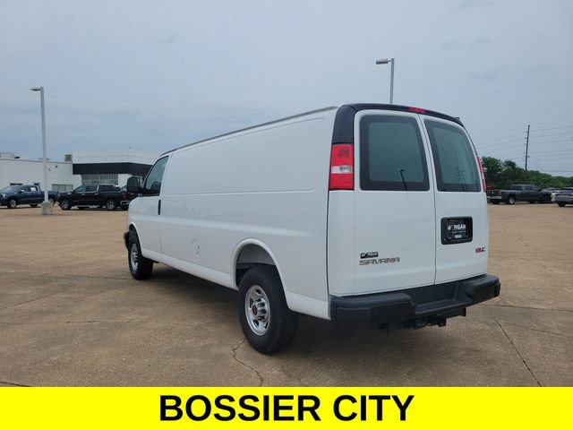 New 2026 GMC Savana 3500 Extended w/ Driver Convenience Package RWD image 5