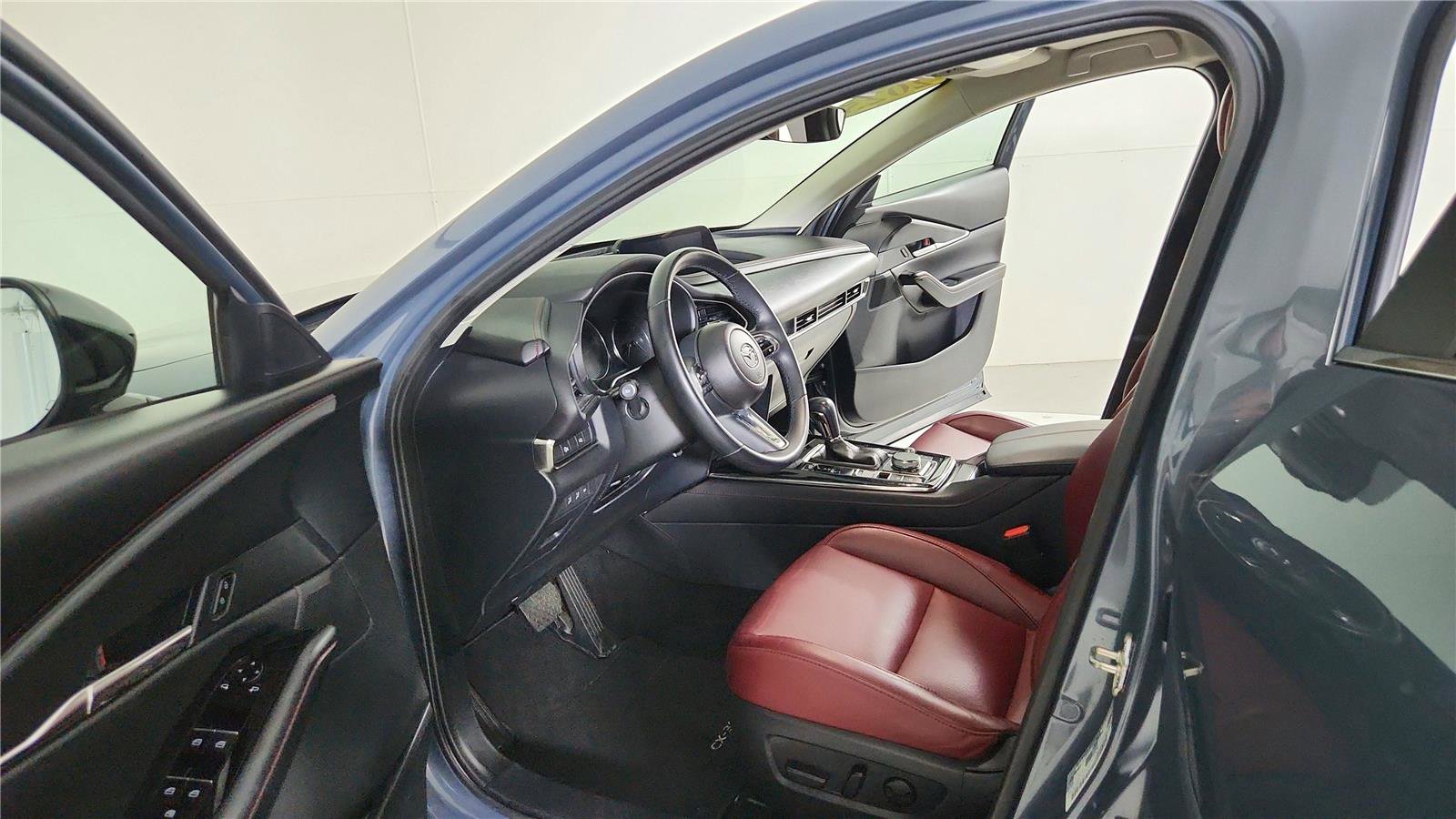 Used 2025 MAZDA CX-30 AWD 2.5 S w/ Preferred Package image 9