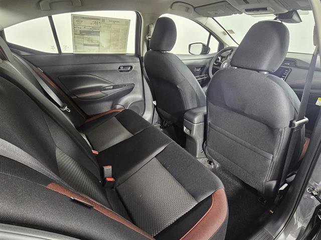 New 2025 Nissan Versa SR image 18