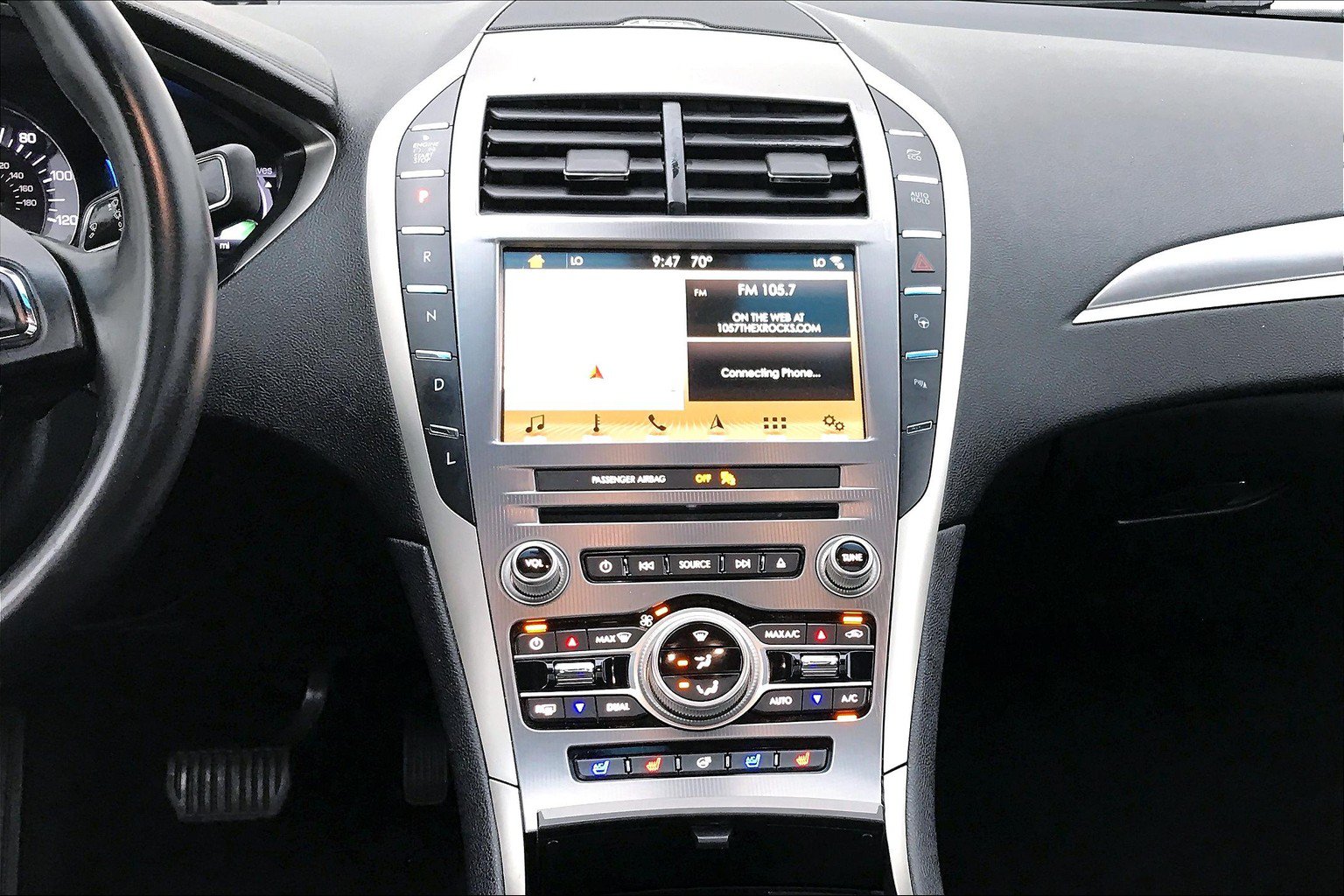Used 2017 Lincoln MKZ Reserve w/ Technology Package FWD image 6
