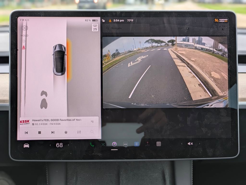 Used 2023 Tesla Model 3 Standard Range RWD image 19