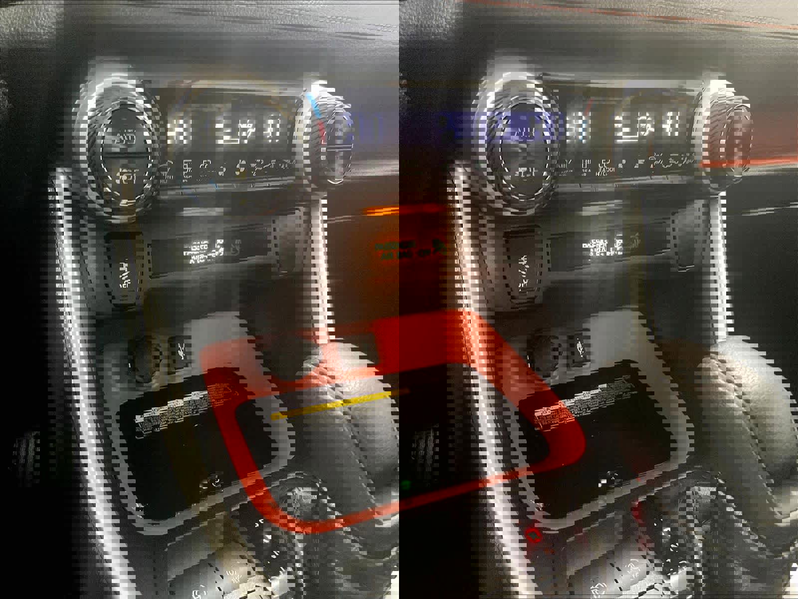 Used 2019 Toyota RAV4 Adventure image 26