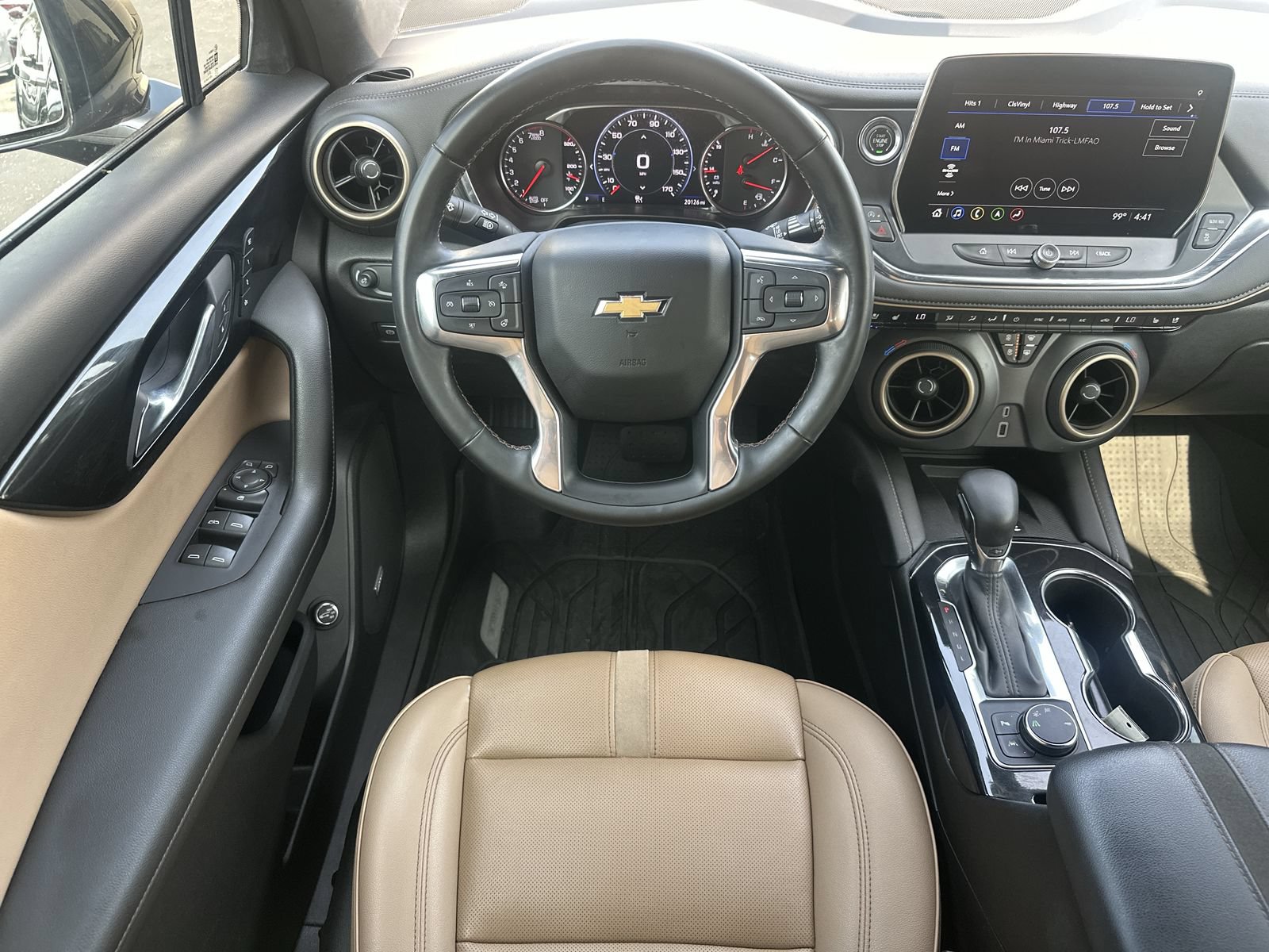 Used 2023 Chevrolet Blazer Premier w/ Driver Confidence II Package FWD image 17