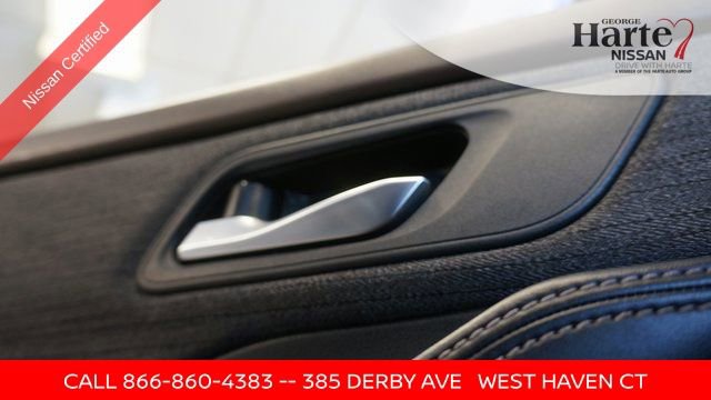 Used 2023 Nissan Rogue SV image 28