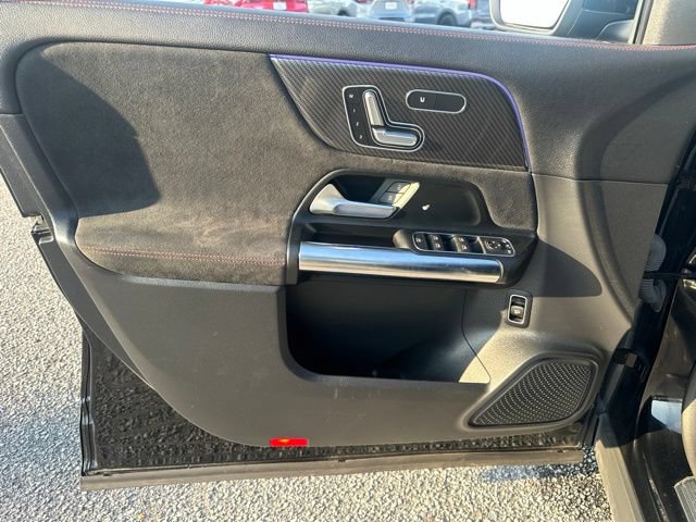 Used 2022 Mercedes-Benz GLA 35 AMG 4MATIC image 22