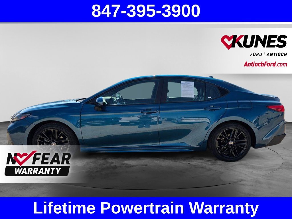 Used 2025 Toyota Camry SE FWD image 6