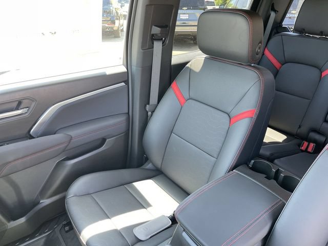 New 2026 Chevrolet Colorado Z71 w/ Technology Package AWD/4WD image 25