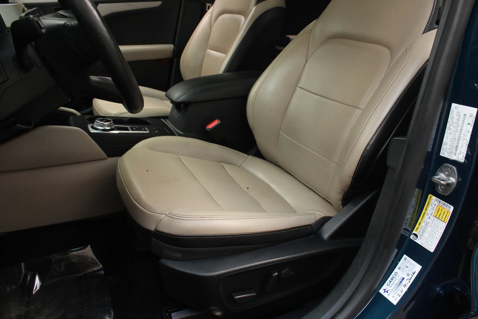 Used 2020 Ford Escape SEL AWD/4WD image 17