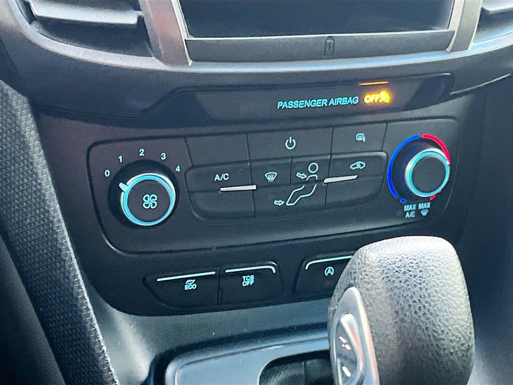 Used 2023 Ford Transit Connect XLT image 15