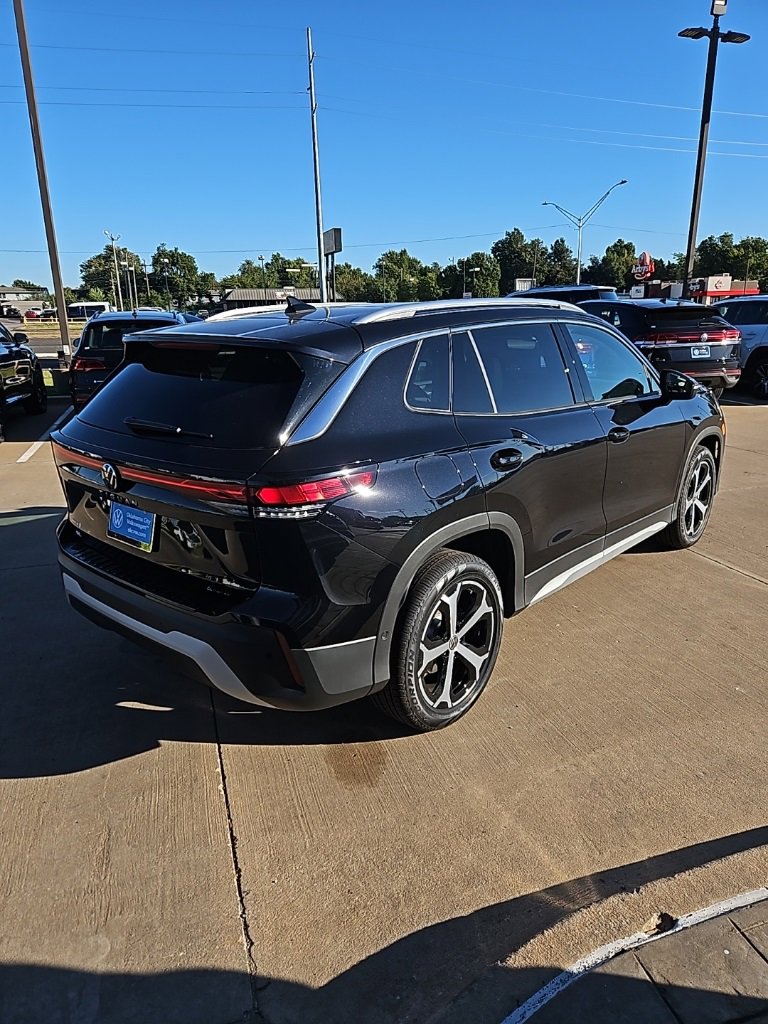New 2025 Volkswagen Tiguan SE image 5