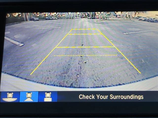 Used 2016 Honda CR-V Touring image 11