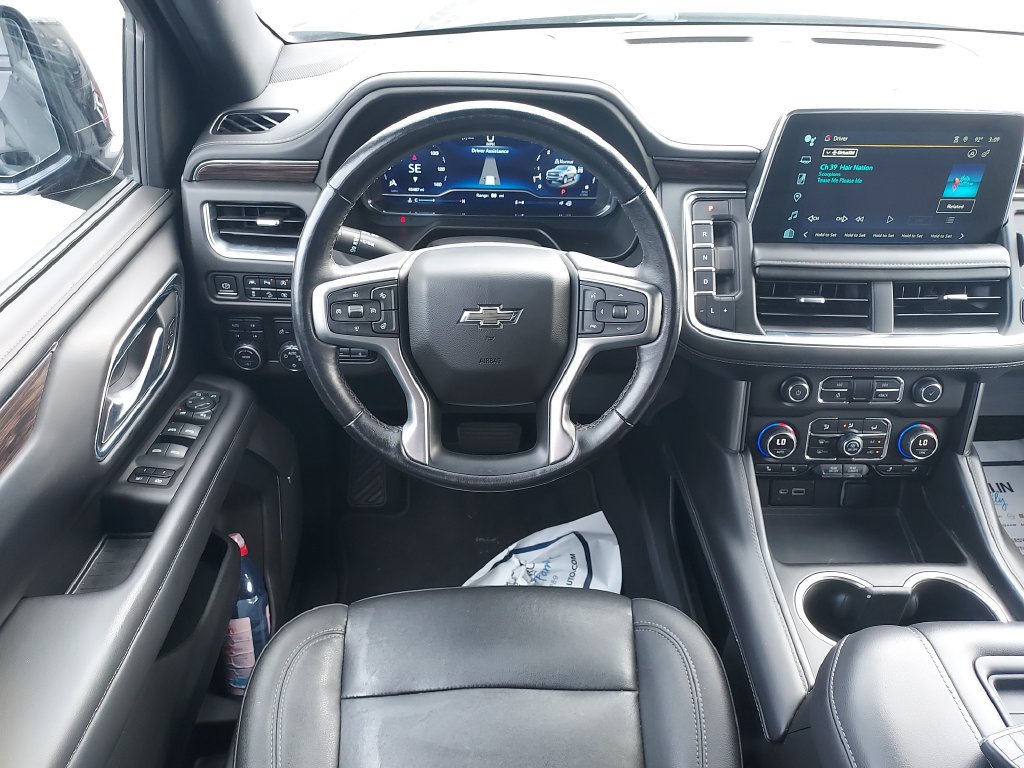 Used 2022 Chevrolet Tahoe Z71 w/ Z71 Off-Road Package AWD/4WD image 16