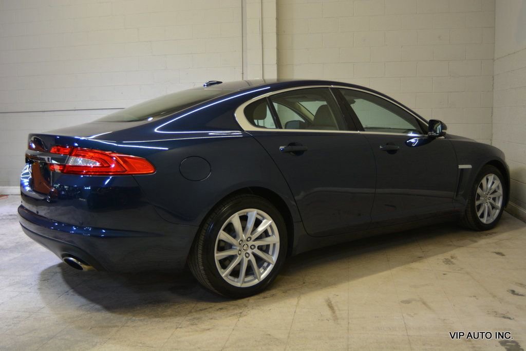 Used 2012 Jaguar XF image 32