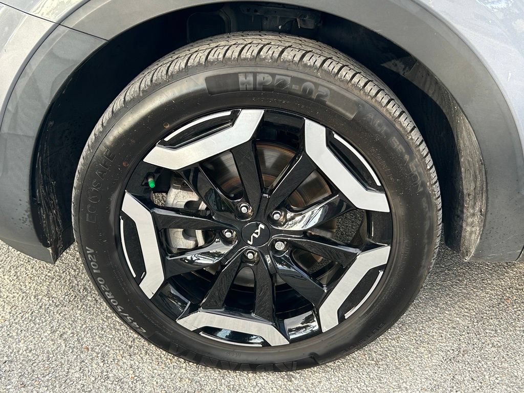 Used 2023 Kia Telluride EX w/ EX Captain's Chair Package FWD image 36
