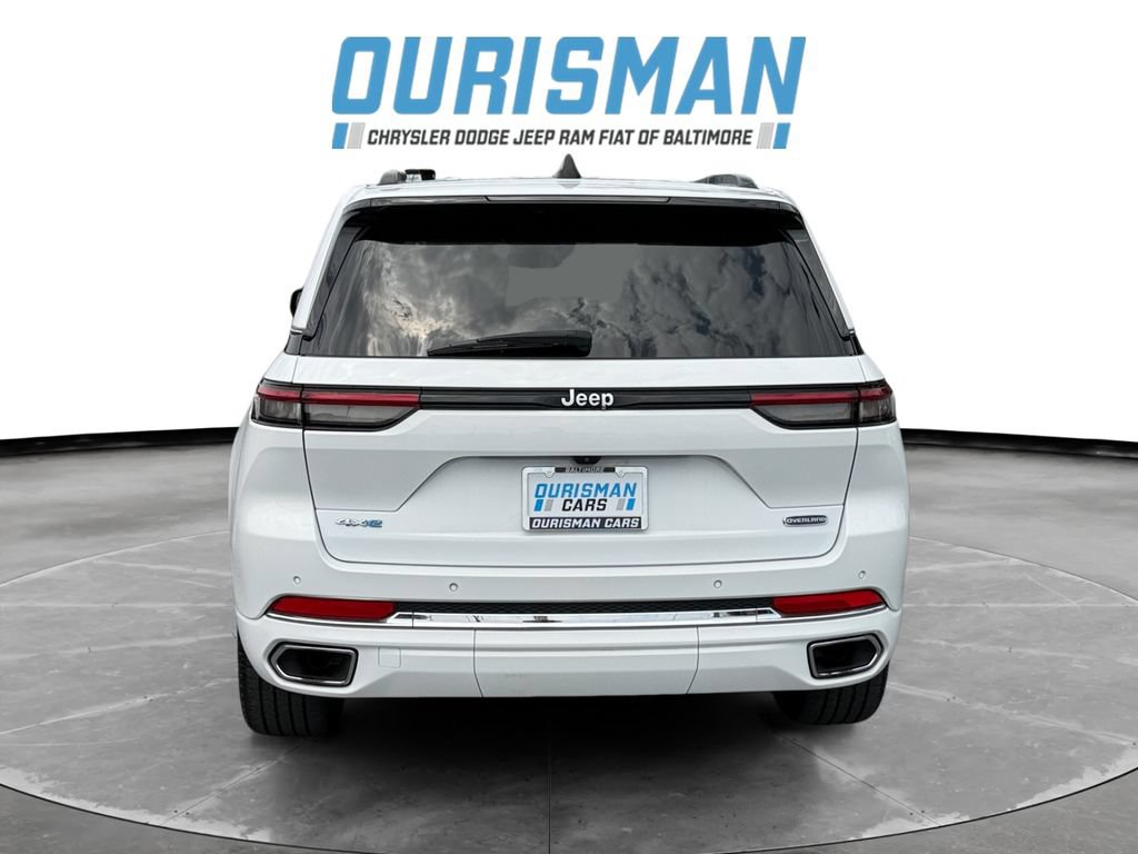 Used 2023 Jeep Grand Cherokee Overland AWD/4WD image 5