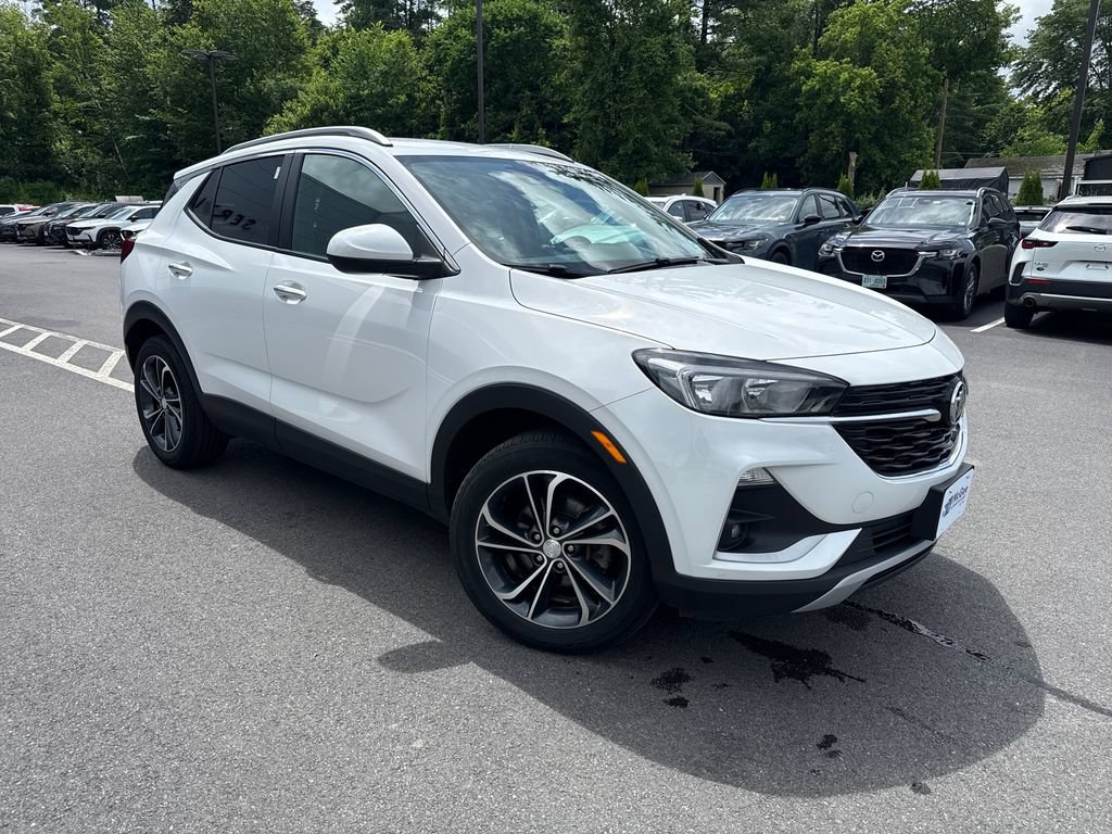 Used 2022 Buick Encore GX Select AWD/4WD image 10