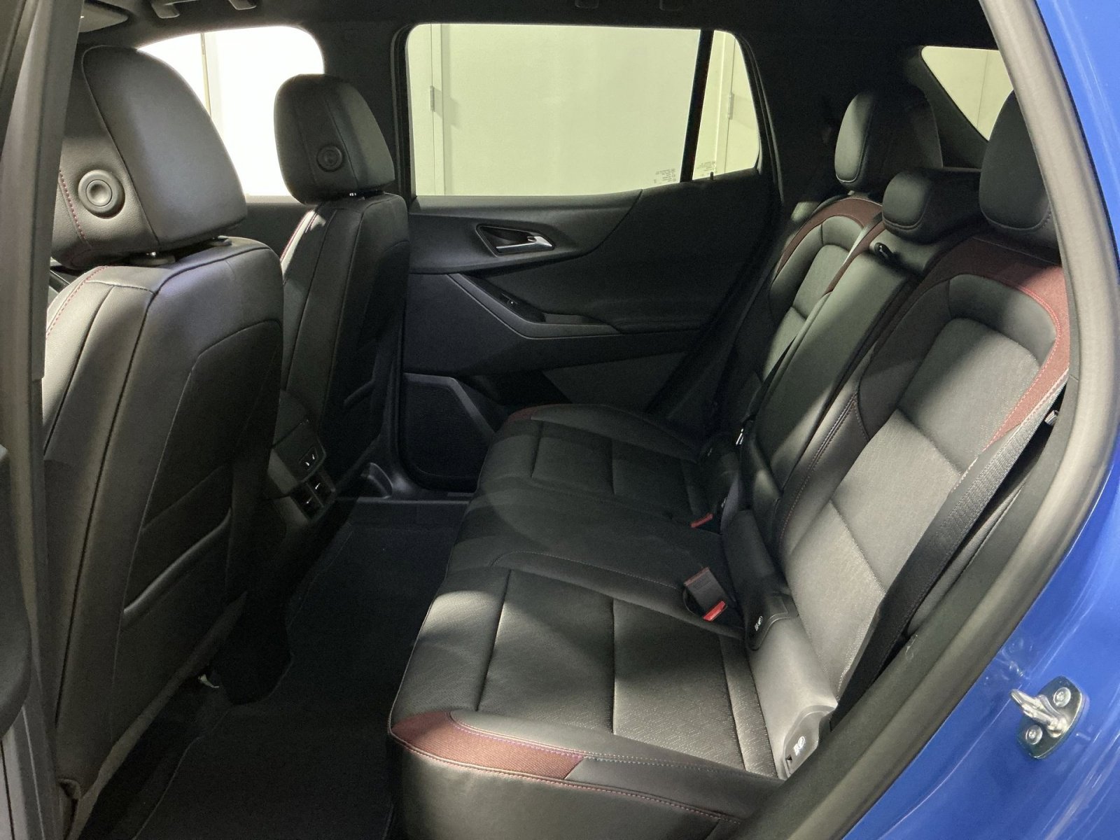 New 2026 Chevrolet Equinox RS w/ Convenience Package III image 31