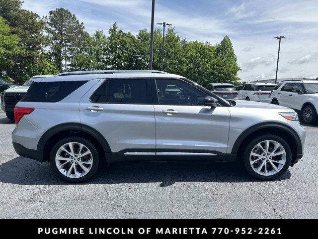 Used 2022 Ford Explorer Platinum w/ Equipment Group 601A AWD/4WD image 8
