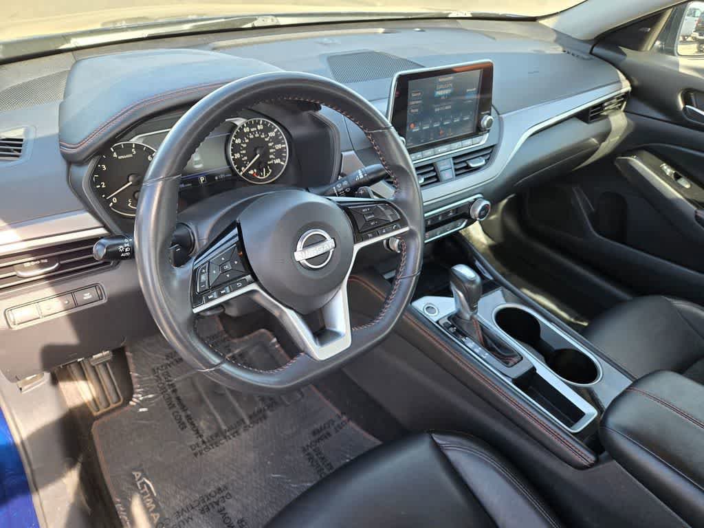Used 2024 Nissan Altima 2.5 SR image 10