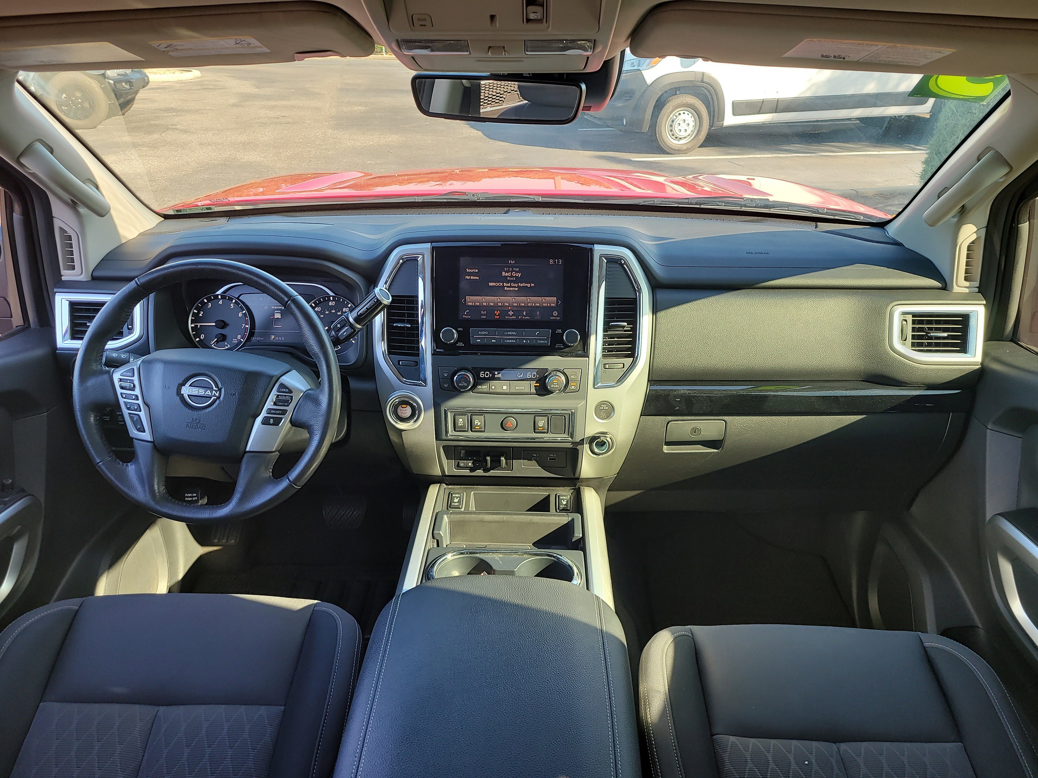 Used 2023 Nissan Titan SV w/ SV Convenience Package RWD image 15
