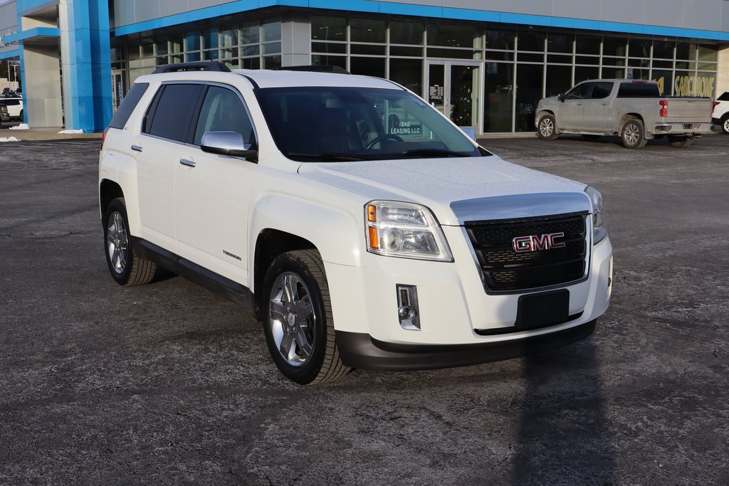 Used 2013 GMC Terrain SLT w/ LPO, Chrome Package image 2