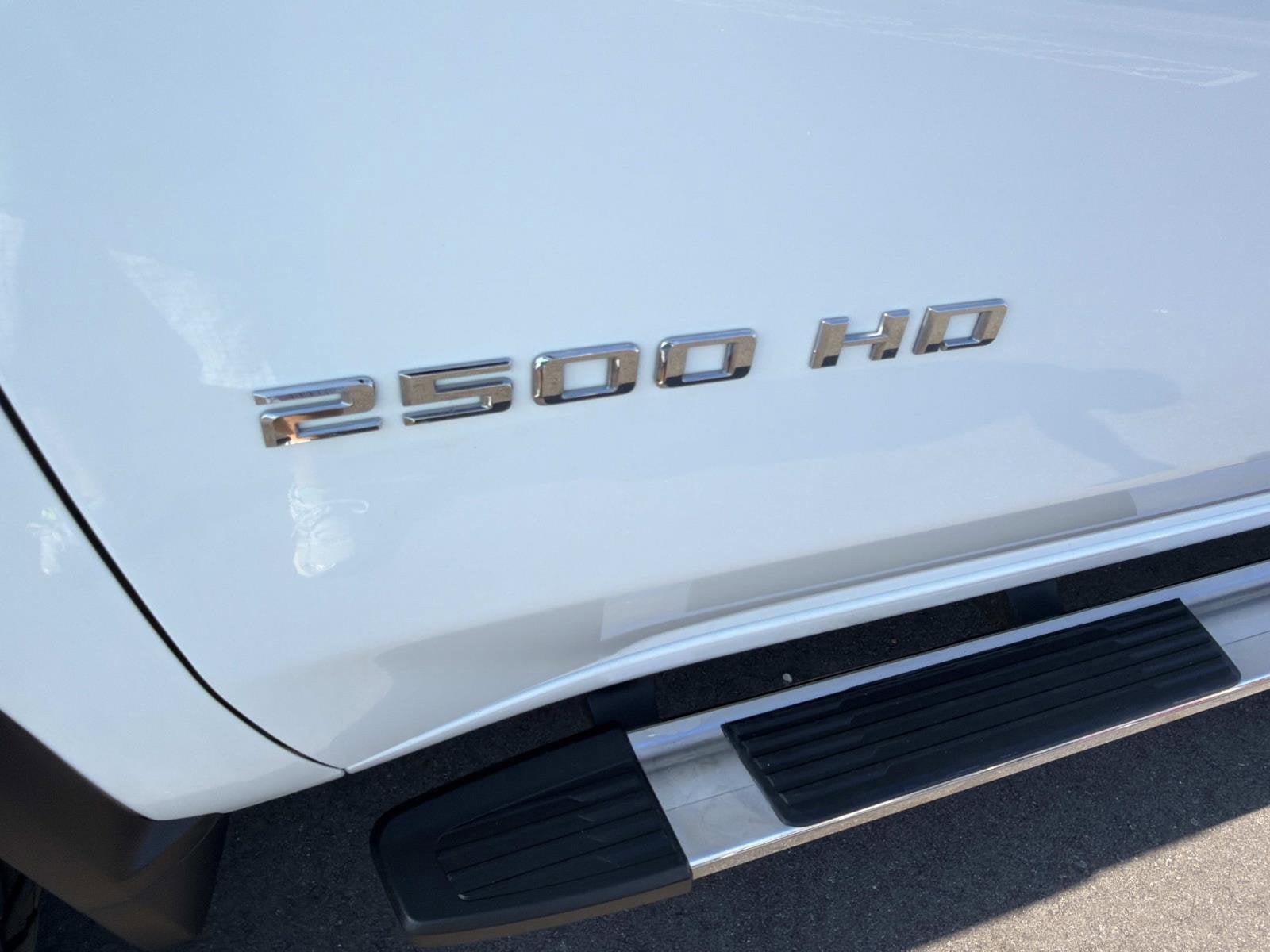 Certified 2024 Chevrolet Silverado 2500 LT AWD/4WD image 12