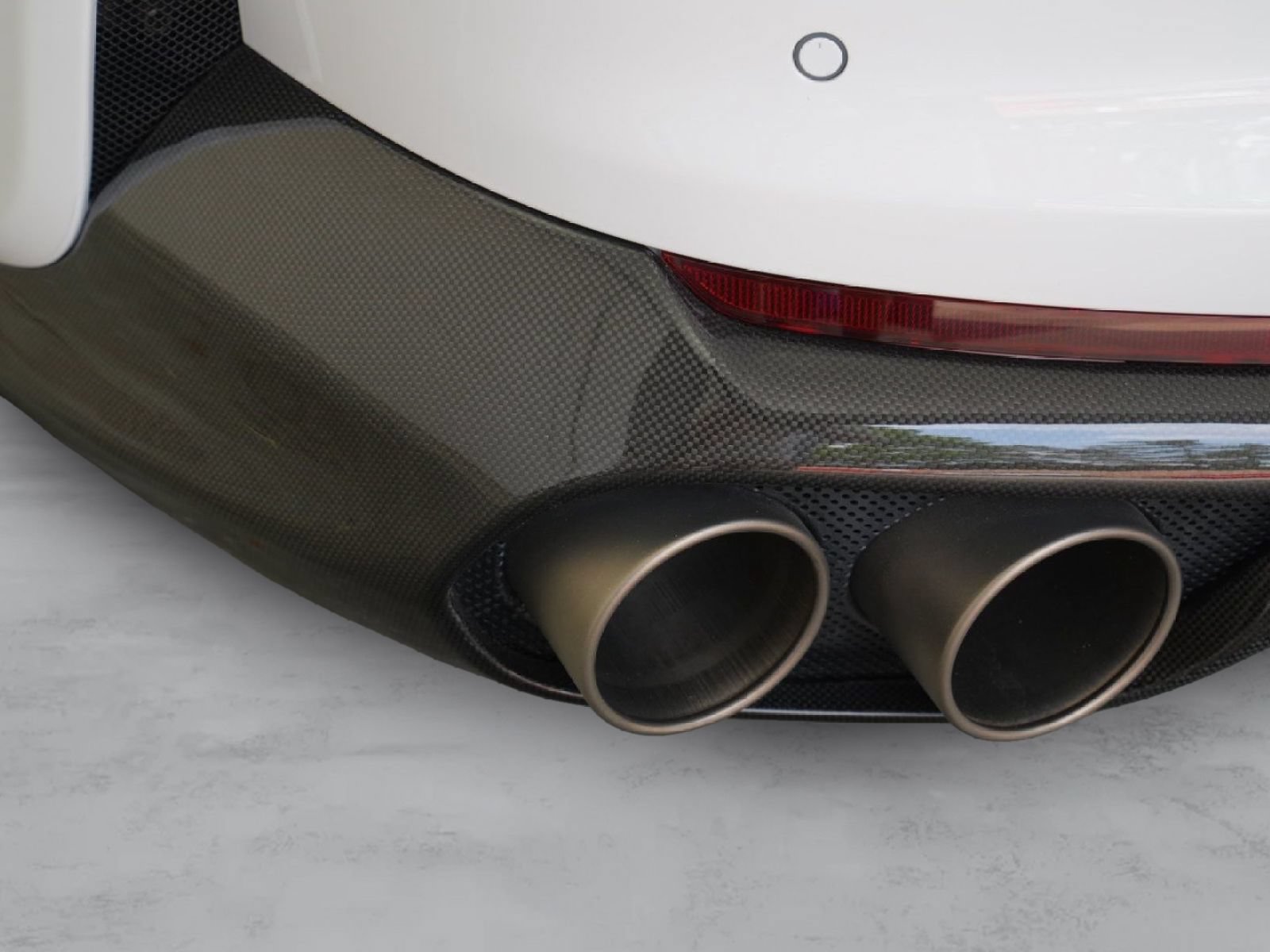 Used 2022 Ferrari 812 GTS RWD image 52