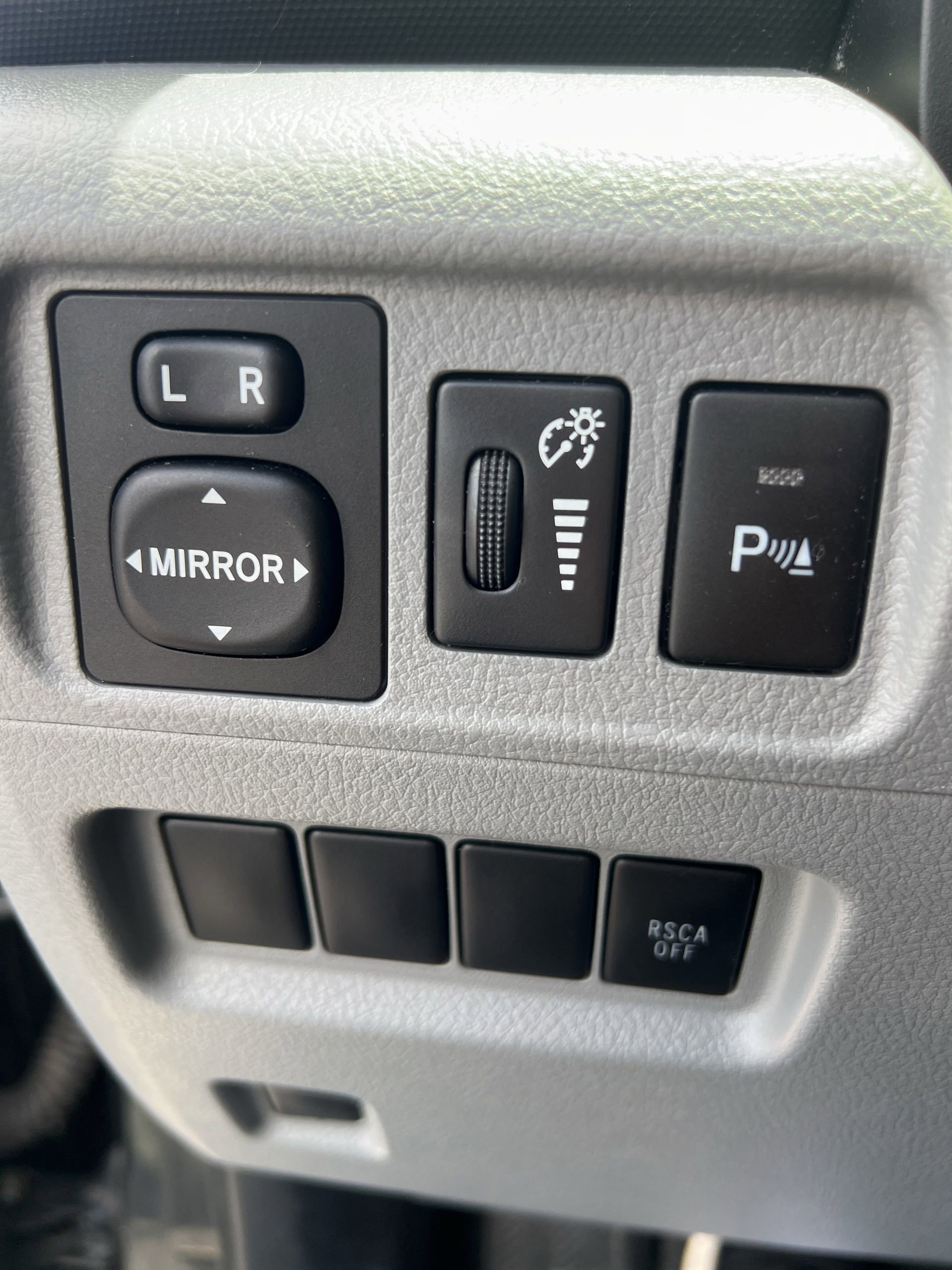 Used 2010 Toyota 4Runner SR5 AWD/4WD image 14