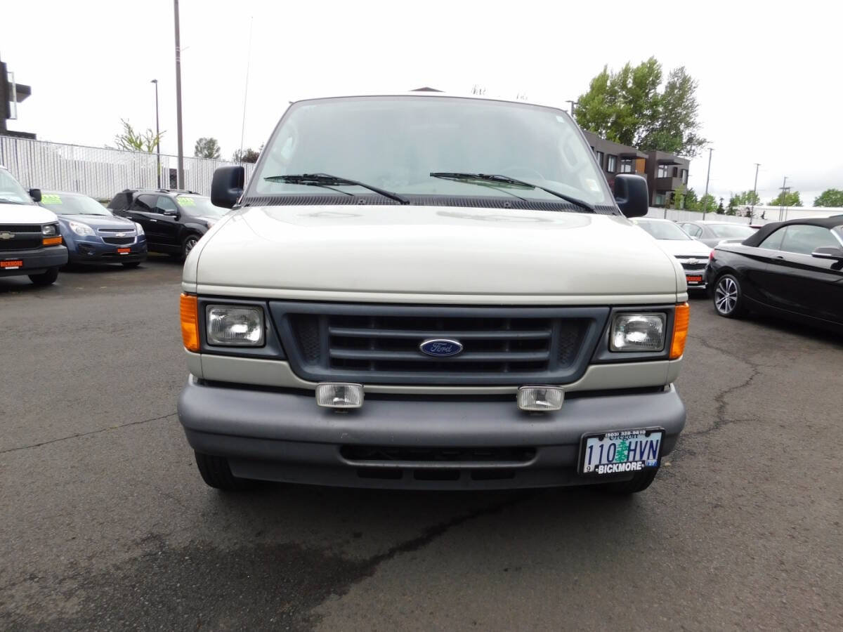 Used 2006 Ford E-150 and Econoline 150 RWD image 14