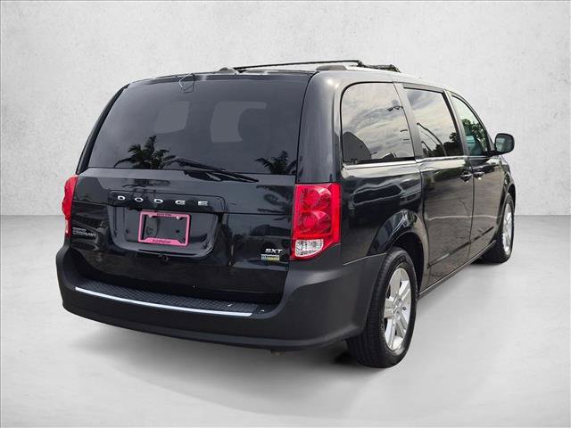 Used 2019 Dodge Grand Caravan SXT FWD image 5
