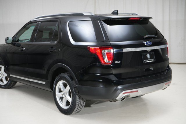 Used 2017 Ford Explorer XLT w/ Equipment Group 201A image 23