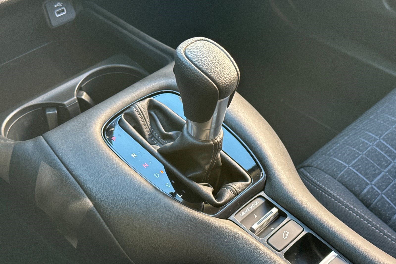 Certified 2023 Honda HR-V LX image 17