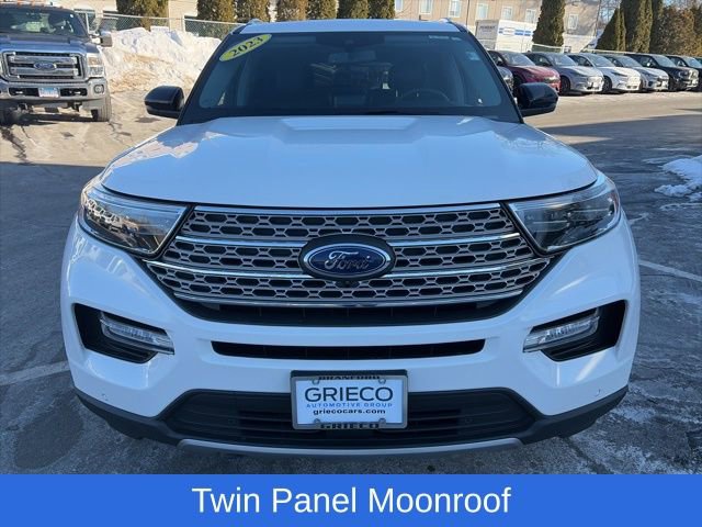 Used 2023 Ford Explorer Limited w/ Limited Technology Package image 2