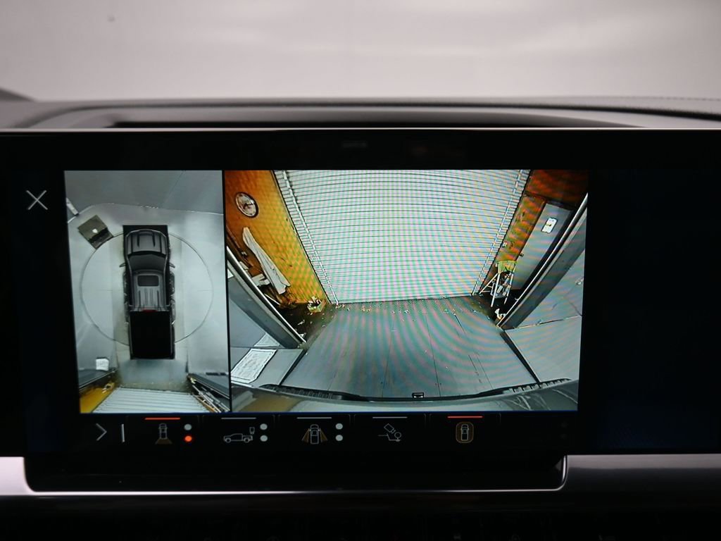 Used 2024 Chevrolet Silverado 1500 LT Trail Boss w/ Convenience Package II image 20