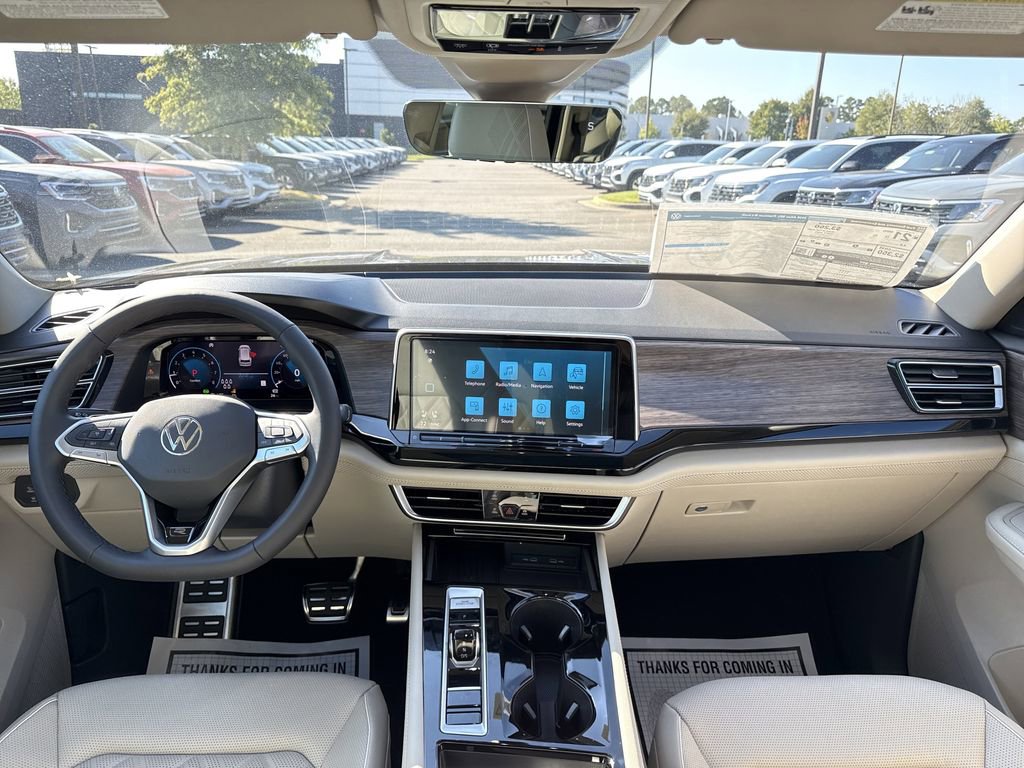 New 2026 Volkswagen Atlas SEL Premium R-Line image 24