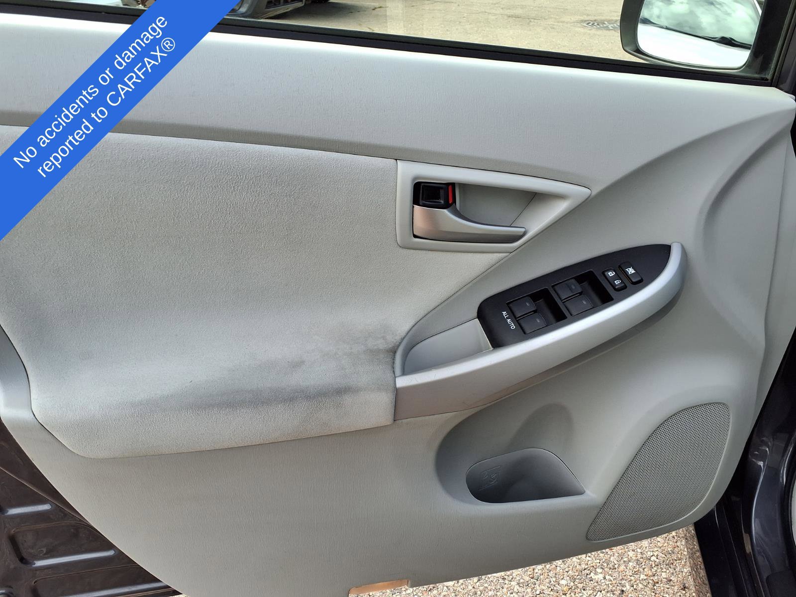 Used 2012 Toyota Prius Two FWD image 14