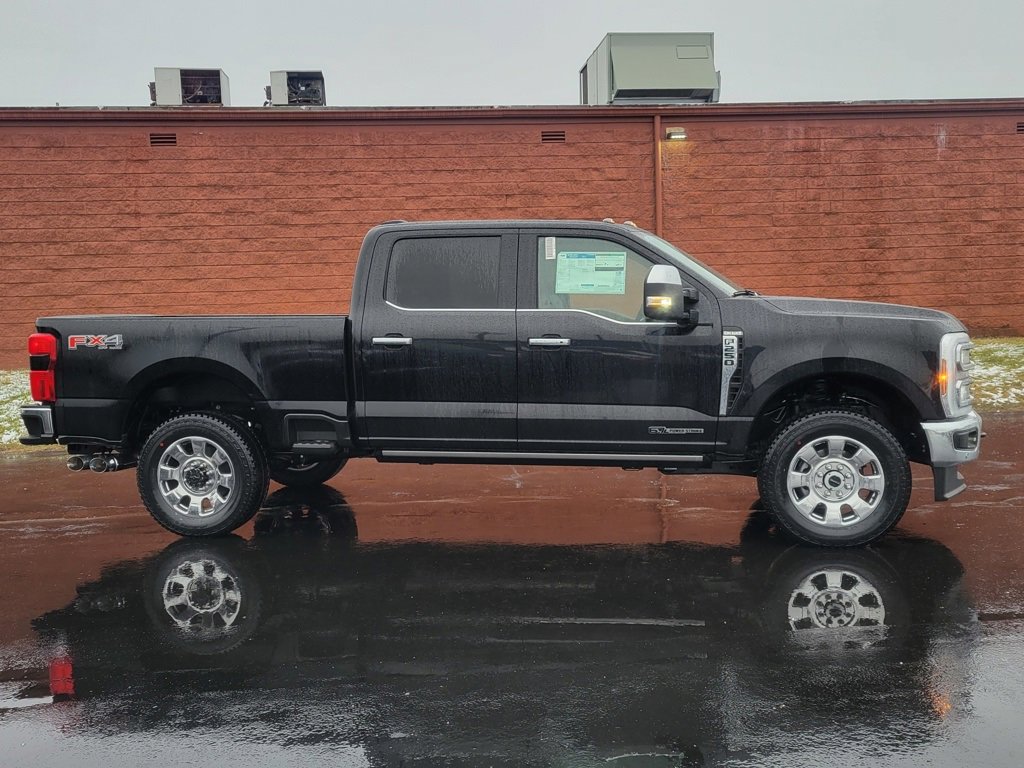 New 2025 Ford F250 King Ranch w/ Chrome Package image 17