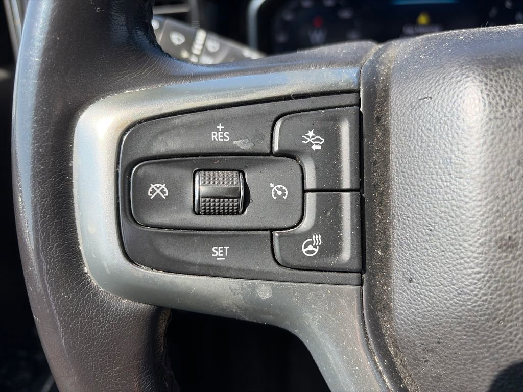 Used 2023 Chevrolet Silverado 1500 LT AWD/4WD image 13