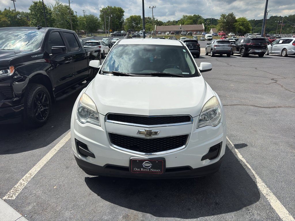Used 2015 Chevrolet Equinox LT w/ Driver Convenience Package FWD image 2