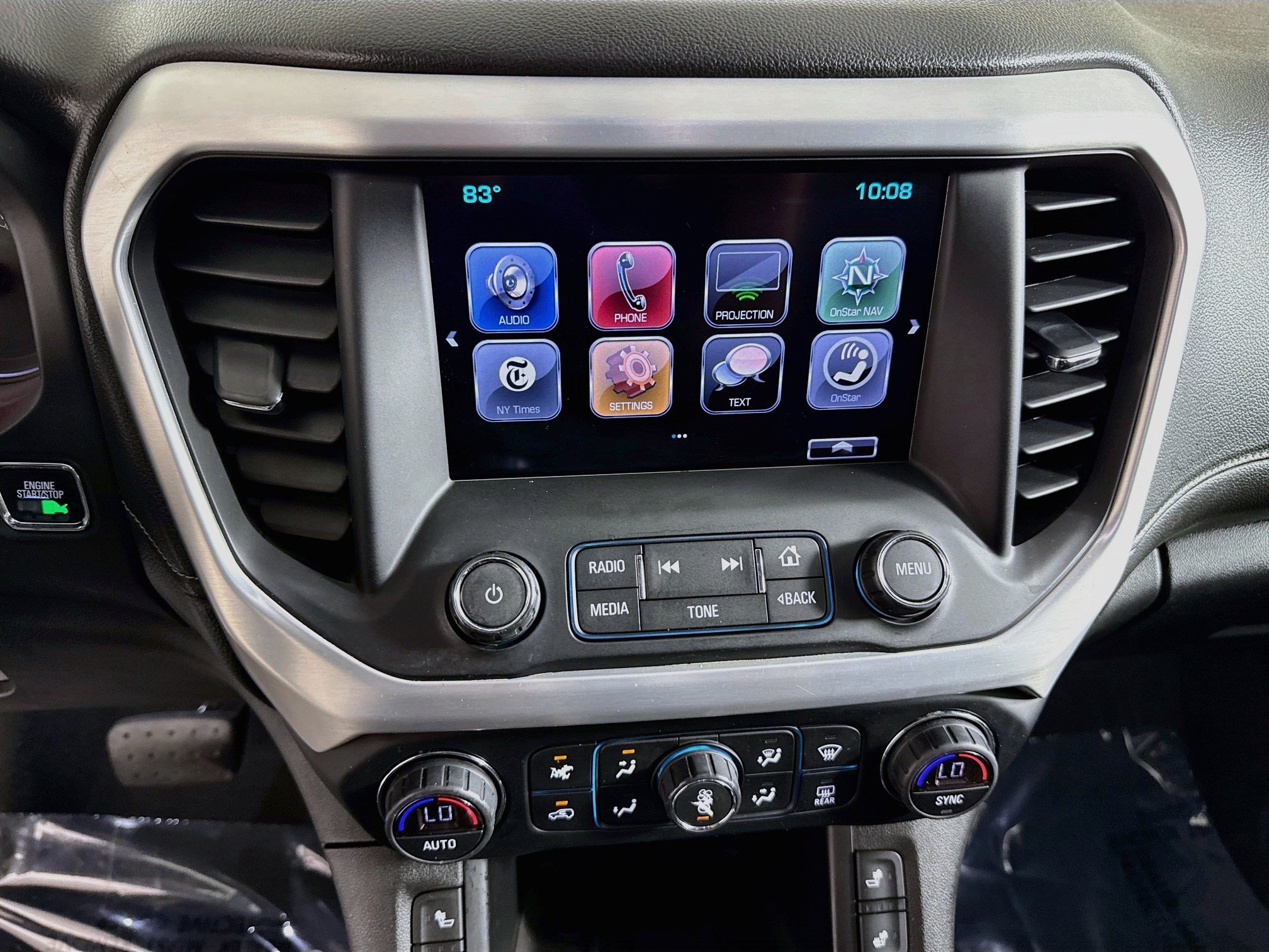 Used 2017 GMC Acadia SLT FWD image 21