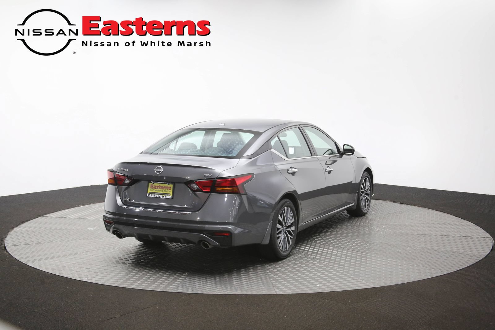 Used 2023 Nissan Altima 2.5 SV w/ SV Premium Package FWD image 40