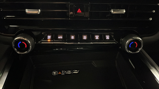 New 2026 Chevrolet Tahoe Premier AWD/4WD image 18