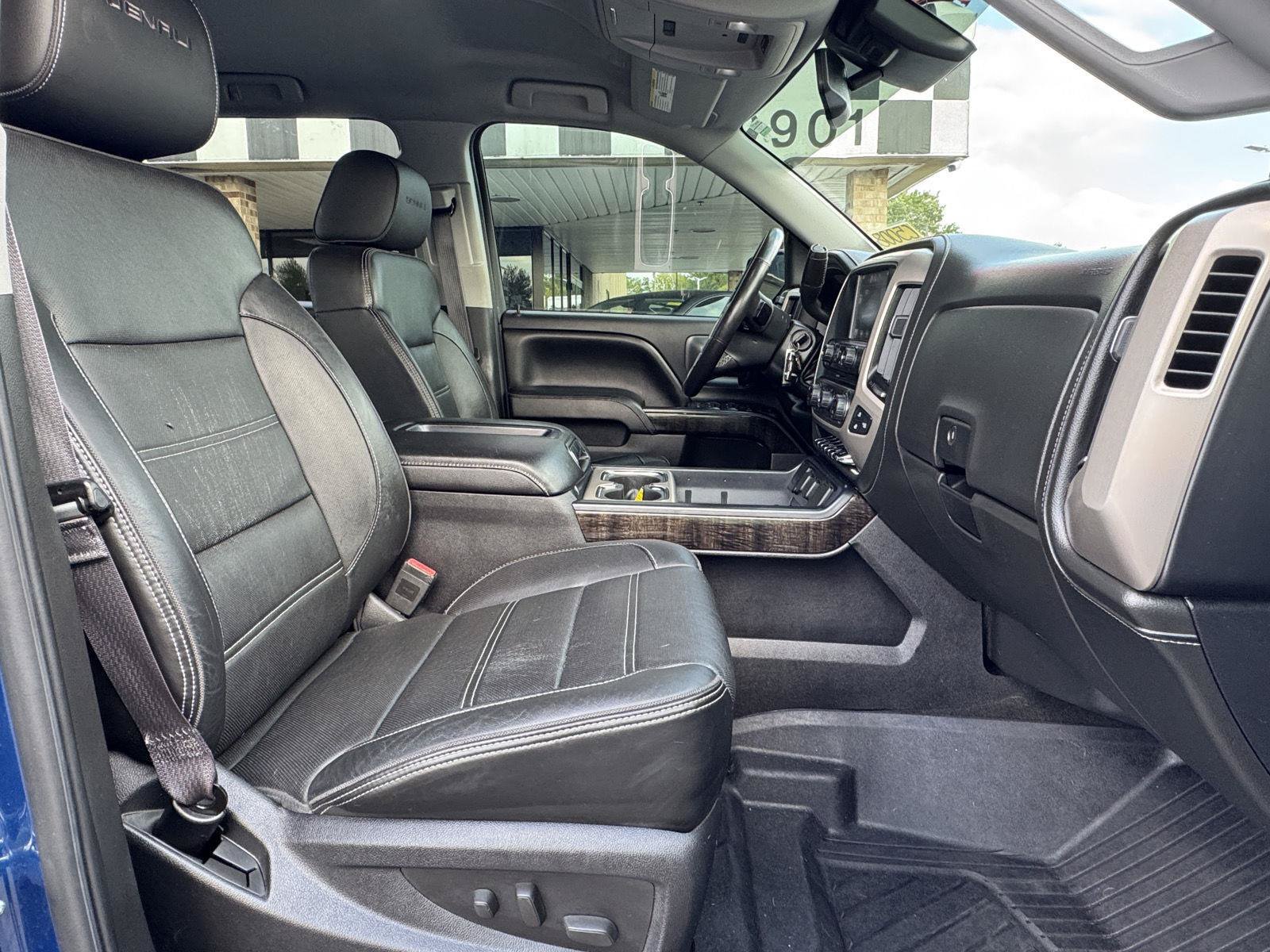 Used 2015 GMC Sierra 1500 Denali w/ Driver Alert Package AWD/4WD image 27