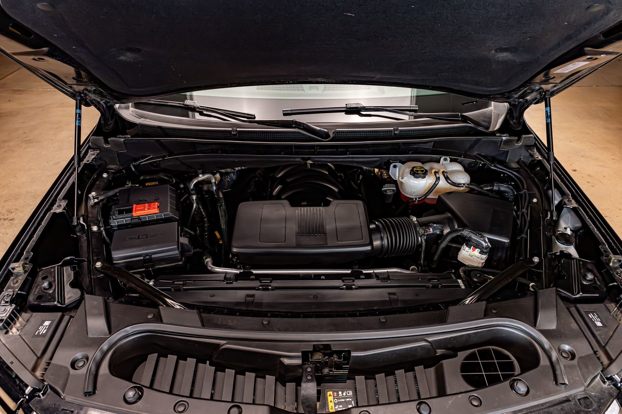 Used 2025 GMC Yukon Denali w/ Denali Reserve Package image 33
