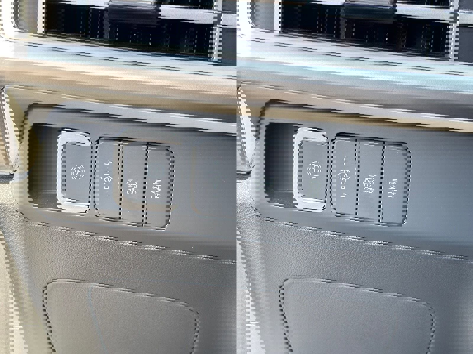 Used 2026 Hyundai Santa Fe SEL image 33