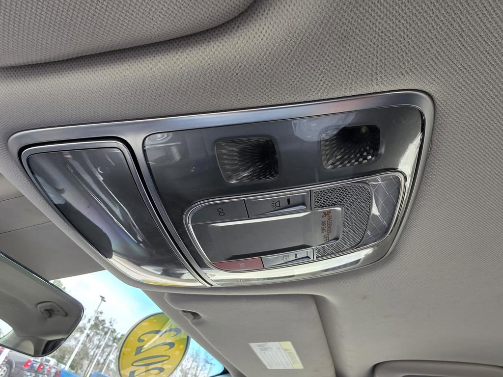 Used 2023 Genesis G80 2.5T image 29