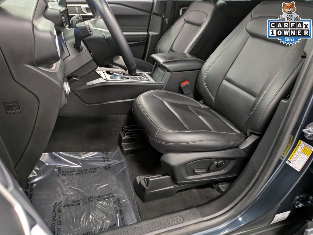 Used 2023 Ford Explorer XLT w/ Equipment Group 202A image 12