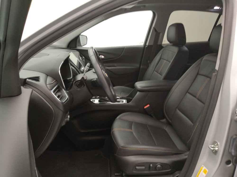 Used 2022 Chevrolet Equinox Premier image 17